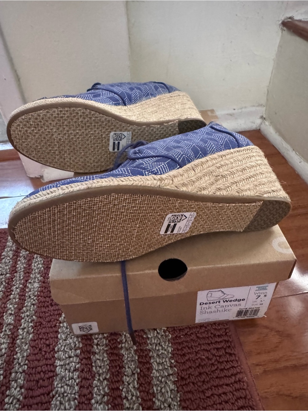 Tom'a Ink Canvas Shashikc Desert Wedge Ankle Booties 7.5 New - Picture 3 of 4